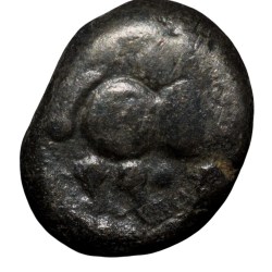 Silver Dramma of Yadavas of Devagiri(12th Cen.AD) with Lion facing Right Heavy