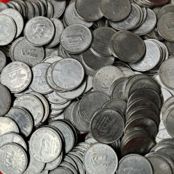 One Rs Scare Coins Reserve Bank of India Platinum julbliie 1935 -2010 Hyderabad Mint 100 Pcs Given