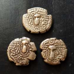 Alternative view of ANCIENT SILVER🥈 Gadhiya Indo Sassanian Rulers of Malwa Thin Planchet Type Silver Drachm Coin DS 318 CONDITION *XF* Weight 4 GM EACH👑 1