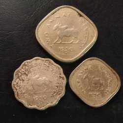 Alternative view of REPUBLIC INDIA BULL COIN set 1950 year all 3 same year 2 AANA , 1 AANA & 1/2 AANA EXCELLENT CONDITION as image
