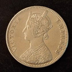 Alternative view of Silver British India Victoria empress Denominaton 1₹ Year 1900 same and similar piece available