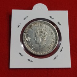 Alternative view of ONE RUPEE SILVER COIN 1942 BOMBAY MINT
