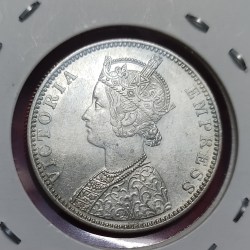 Alternative view of ONE RUPEE SILVER COIN VICTORIA EMPRESS 1888 B RAISED BOMBAY MINT
