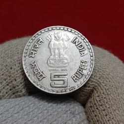Alternative view of Five Rs Rare Coin FSS 150 th Birth Anniversary of Lokmanya Bal Gangadhar Tilak ki Bombay Mint Good Condition Coin 02