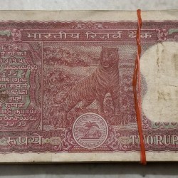 Alternative view of 2 Rupees RN Malhotra Sign No Pin Bundle #4