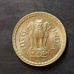 Republic India Denominaton 1₹ Metal copper nickel Same and similar piece available