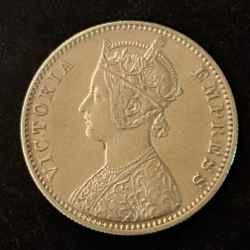 Alternative view of Silver British India Victoria empress Denominaton 1₹ Year 1900 same and similar piece available