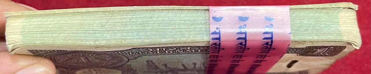 (100 NOTE ) MIX GOVERNOR 1 RUPEES UNC #SKU-2 - Image 2