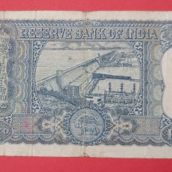 Alternative view of 100 Rs Diamond Issue AUNC Condition