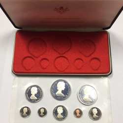 Alternative view of 1974 CAYMAN ISLANDS Queen Elizabeth II Proof Set of 8 Coins 4 are Silver