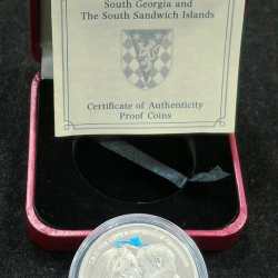 SANDWICH ISLAND 2 POUND 2013 T.R.H THE DUKE & DUCHESS OF CAMBRIDGE RARE STERLING SILVER (WEIGHT 28.28GRAM ) BEAUTIFUL BOX WITH CERTIFICATE