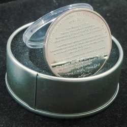 Alternative view of Mahatma Gandhi- Meeting Tagore (1915 - 2015) Silver plated medallion with box & certificate