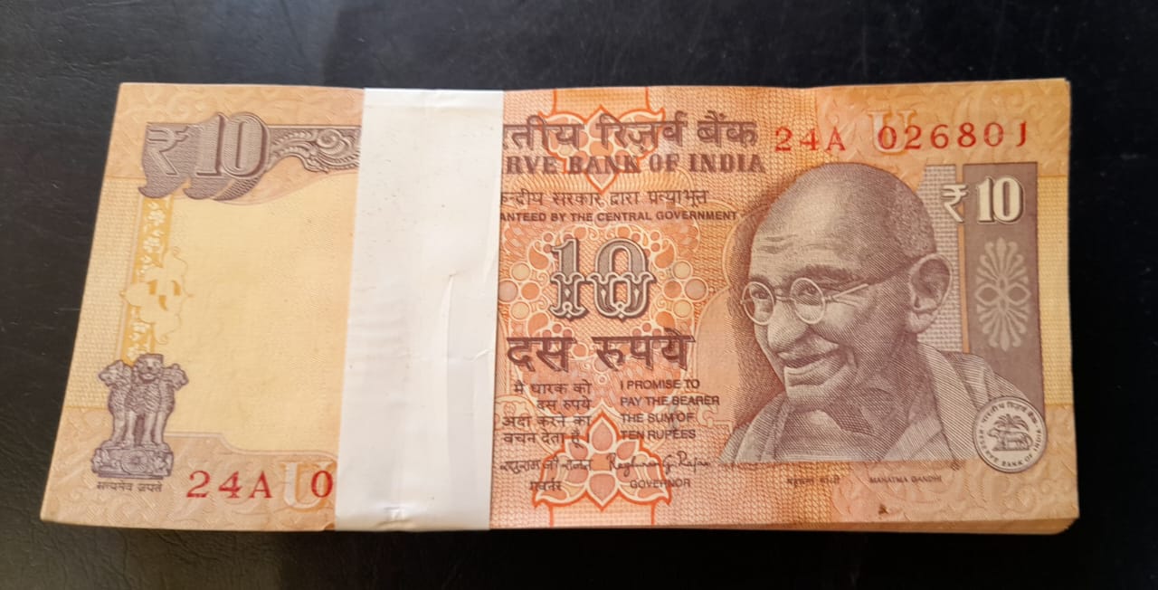 10 ruppes old issue gandhi 10 ruppes full bundle