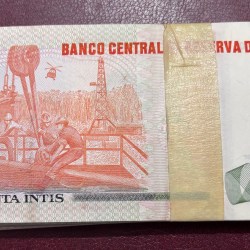 Alternative view of Peru 50 Soles Serial 100 Notes Bundle