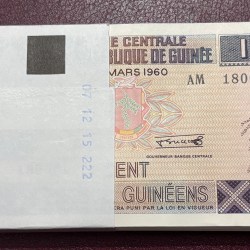Guinee 100 Cent 2015 - 100 Notes Serial Bundle Rare #2