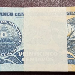 Alternative view of Nicaragua 25 Centavos 1991 Bundle 100 Notes serial Rare