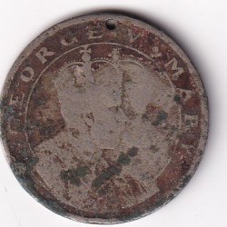 Alternative view of 1911 BRITISH GEORGE V MARY MEDIVEL COIN #I-121