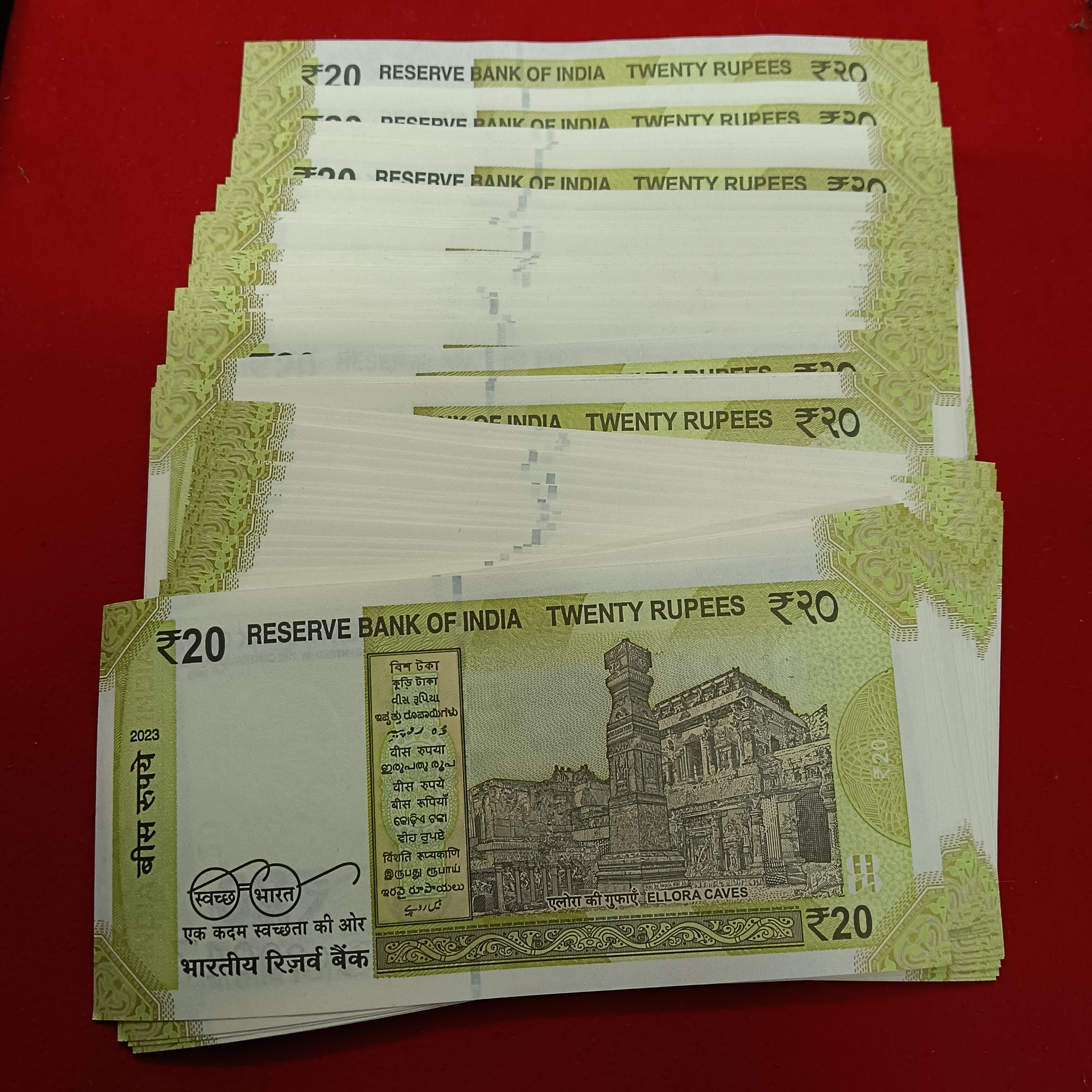 Twenty Rs Star Notes Gem Bunc Condition Notes 100 Pcs Given - Image 2