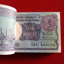 Alternative view of One Rs Old Small Coin Full Bundle A52 Finance Secretary S.Venketraman 1989 Year 249101