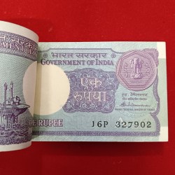 Alternative view of One Rs Old Small Coin Full Bundle A50 Finance Secretary S.Venketranan 1987 Year 327901