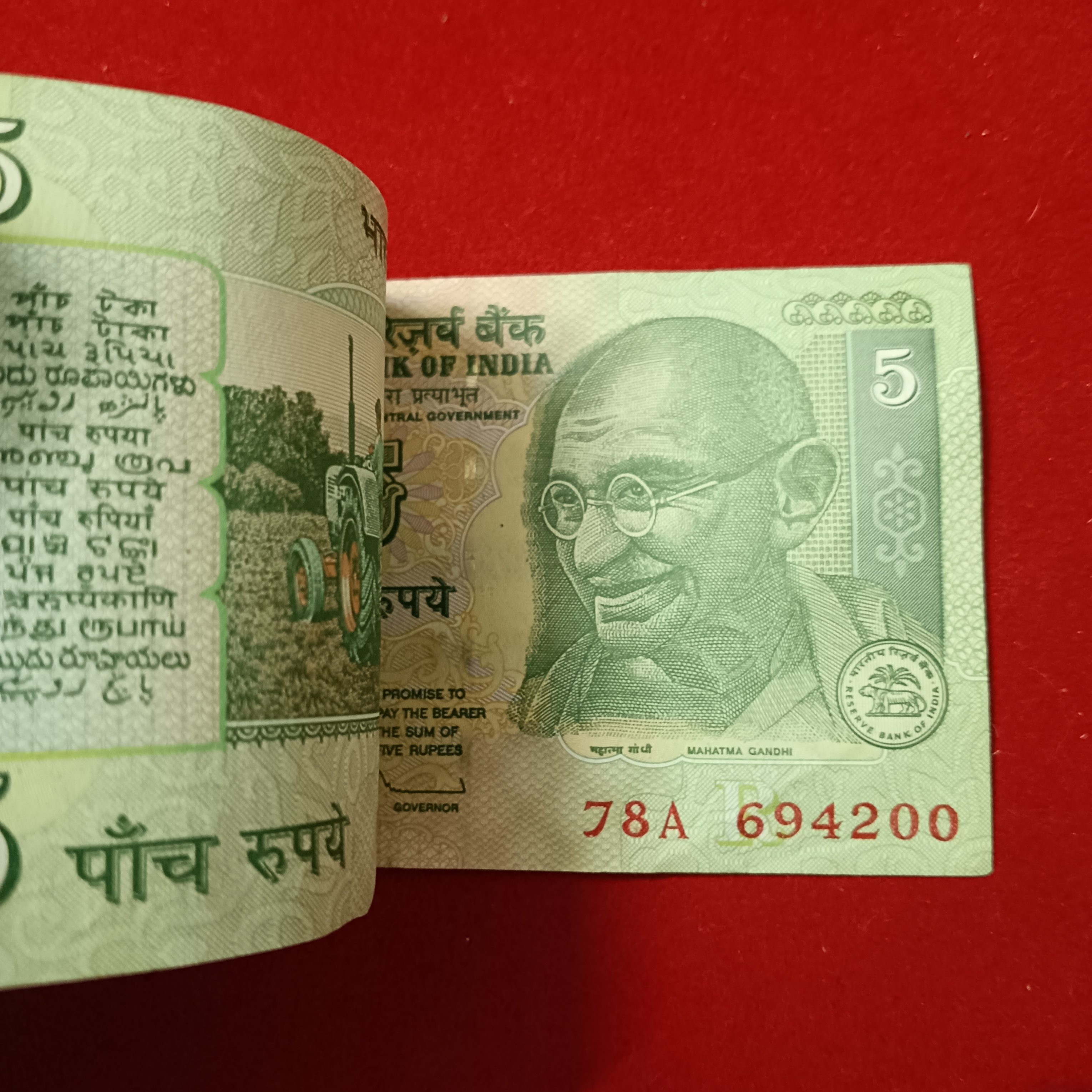 Five Rs Mahatma Gandhi Bundle Governor D.Subaraw Gem Unc Condition 694101 - Image 4