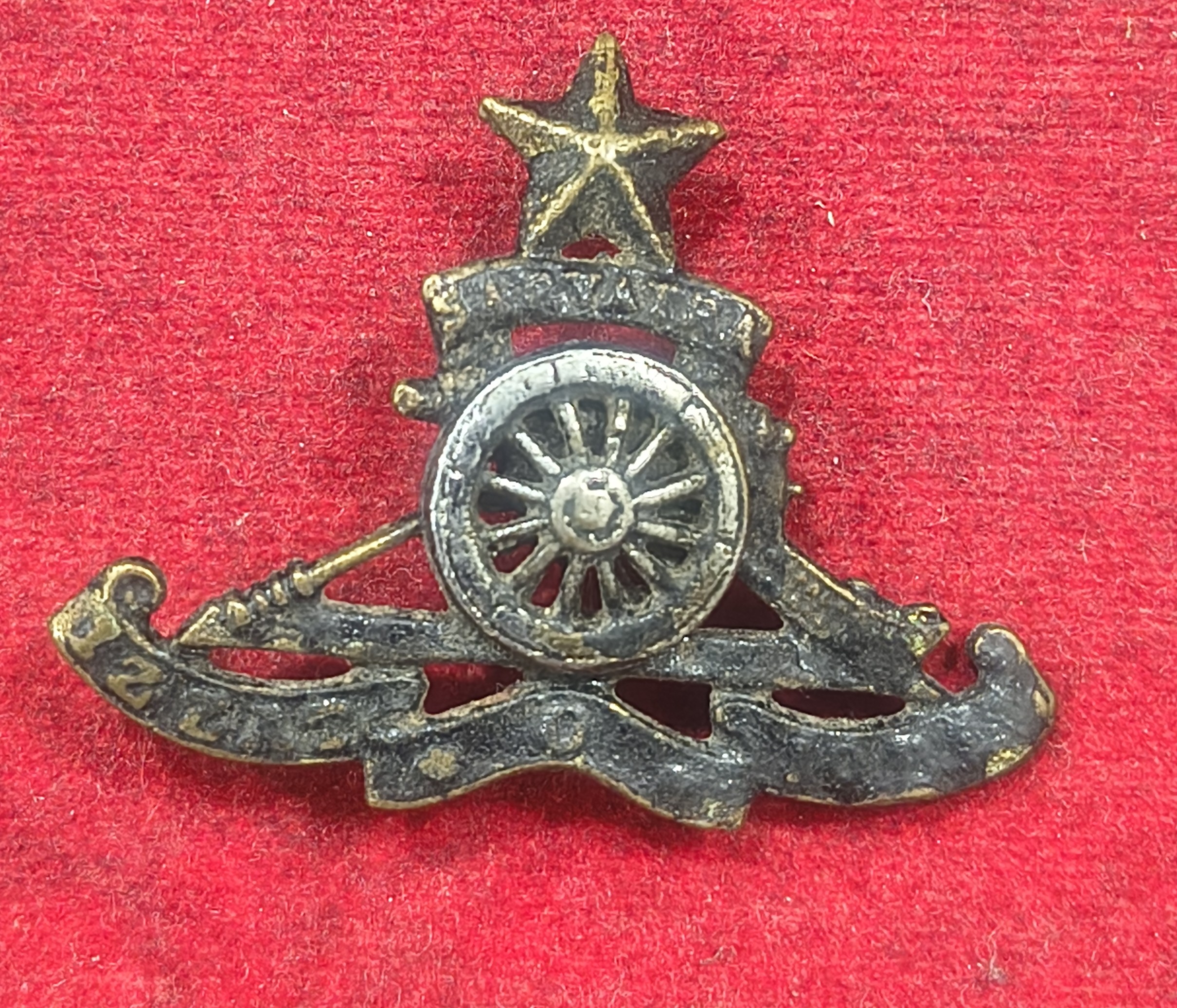 IZZAT IQBAL Indian Police Military Navy Air Force CAST Safe Plaque Plate Crests Badge #D-69