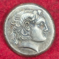 Alternative view of Indogreek Old Token Heavy Weight 47 gram rare Lowest Price Token #D-95