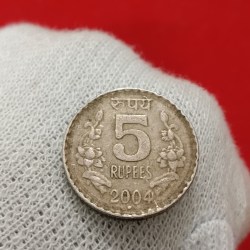 Five Rs Rare Copper Nickel Coin 2004 Year Hyderabad Mint Top Condition Sku 02