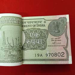 Alternative view of One Rs Rare Full Bundle Finance Secretary Atanu Chakraborty Year 2020 Gem Bunc Condition 970801