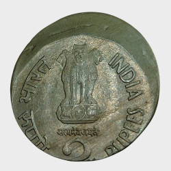 Alternative view of 2 Rupees Cu/Ni COMMEMORATIVE Issue C.R DAS Vertically SHIFTED or OFF CENTERED Error **RARE** UNC Grade.