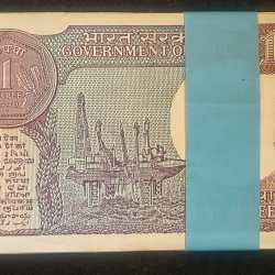 Alternative view of 1 RUPEES 1990 GOVERNOR BIMAL JALAN RARE UNC SERIAL PACKET
