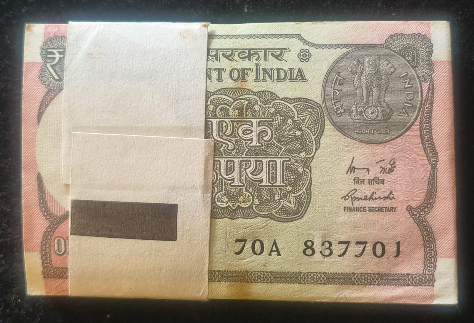 1 RUPEES 2015 GOVERNOR Rajiv Mehrishi RARE SERIAL PACKET WITH FANCY NUMBER ENDING 786