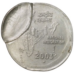 Copper-Nickel 2 Rupees of Republic India (AD 2003) of Hyderabad Mint Die-Shifting & Partial Brokage/Lakhi Error