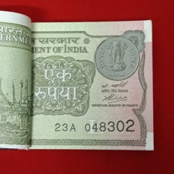 Alternative view of One Rs Rare Full Bundle Finance Secretary Atanu Chakraborty Year 2020 Gem Bunc Condition 048301