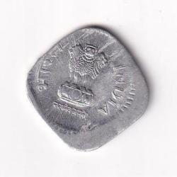 Alternative view of Error Coin Old Issue Shifting Coin India 5 Paise #D-207