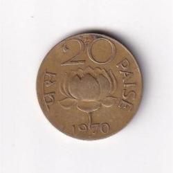 Alternative view of Extra Metal Cud Error Coin India 20 Paise 1970 Coin #D-235