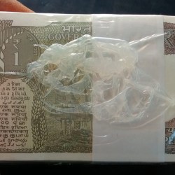 Alternative view of RIM 1 rs rare 2020 1000 NOTES 🎶 IN SERIES. RIM AVAILABLE 📦 original rbi package 📦 AS 🖼IMAGES