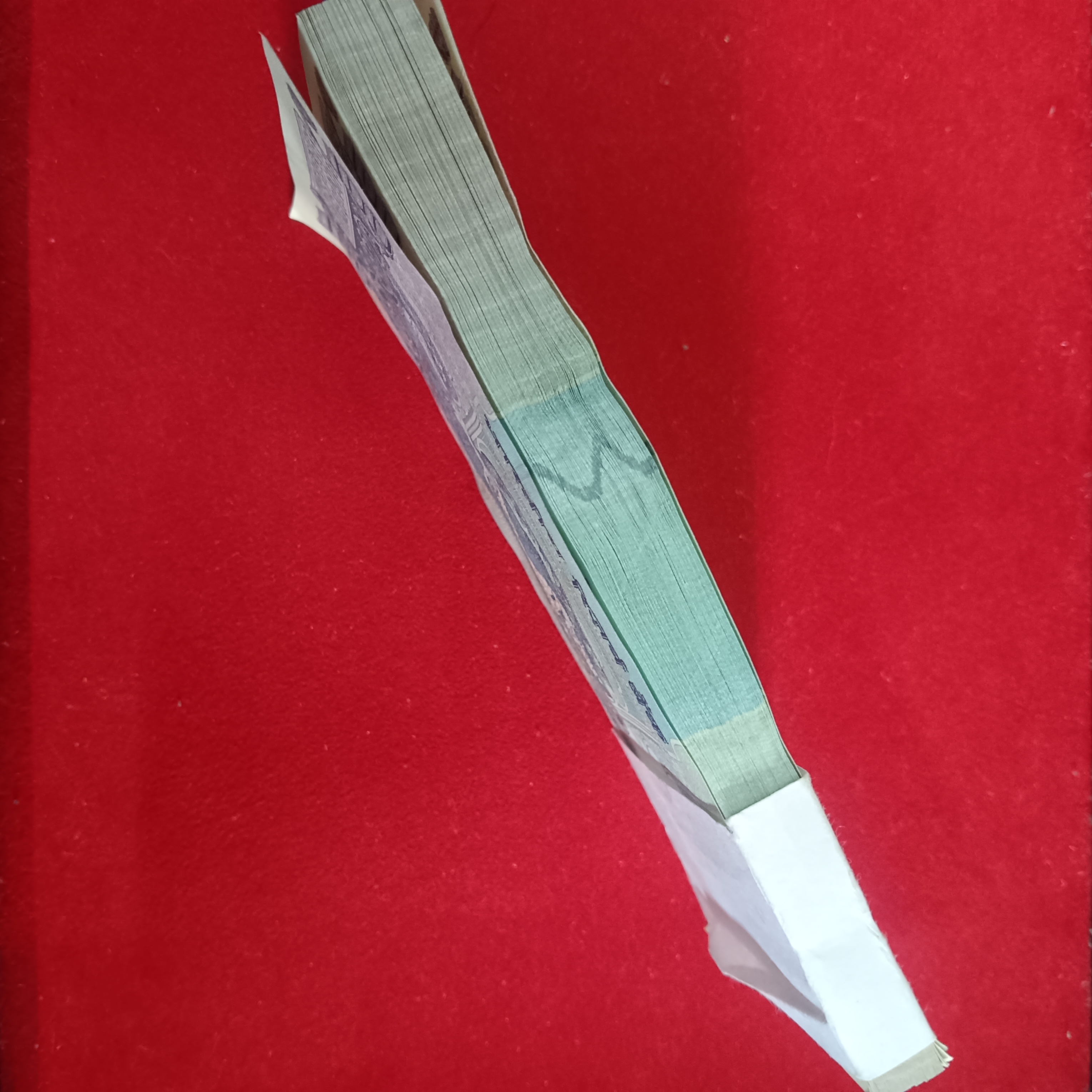 100 Rs Rare Full Bundle Governor Urjit Patel Doubling No 638638 Year 2016 638601 - Image 8