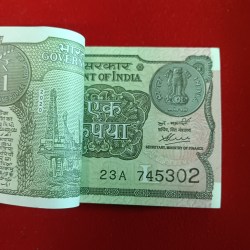 Alternative view of One Rs Rare Full Bundle Finance Secretary Atanu Chakraborty Year 2020 Gem Bunc Condition 745301