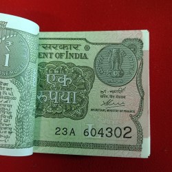 Alternative view of One Rs Rare Full Bundle Finance Secretary Atanu Chakraborty Year 2020 Gem Bunc Condition 604301