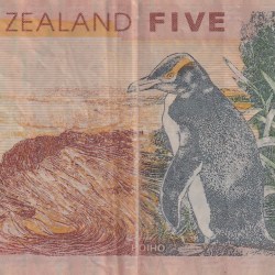 Alternative view of New Zealand 5 Dollars Rare Lowest Price Note #B2