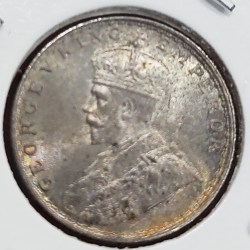 Alternative view of 1/4 RUPEE SILVER COIN KING GEORGE V 1928 BOMBAY MINT UNC CONDITION