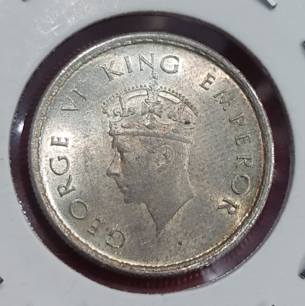 HALF RUPEE SILVER COIN 1939 BOMBAY MINT - Image 2