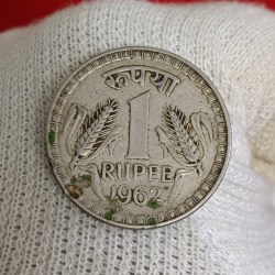 One Rs Copper Nickel Scare Coin 1962 Year Calcutta Mint