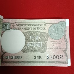 Alternative view of One Rs Full Bundle Finance Secretary Shaktikant Das 2017 Year Gem Unc Condition 427001