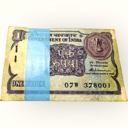 A 52 Re 1 India Banknote Serial Bundle "A" Inset Signed By S Venkataraman 1989 Issue Unique and Rare