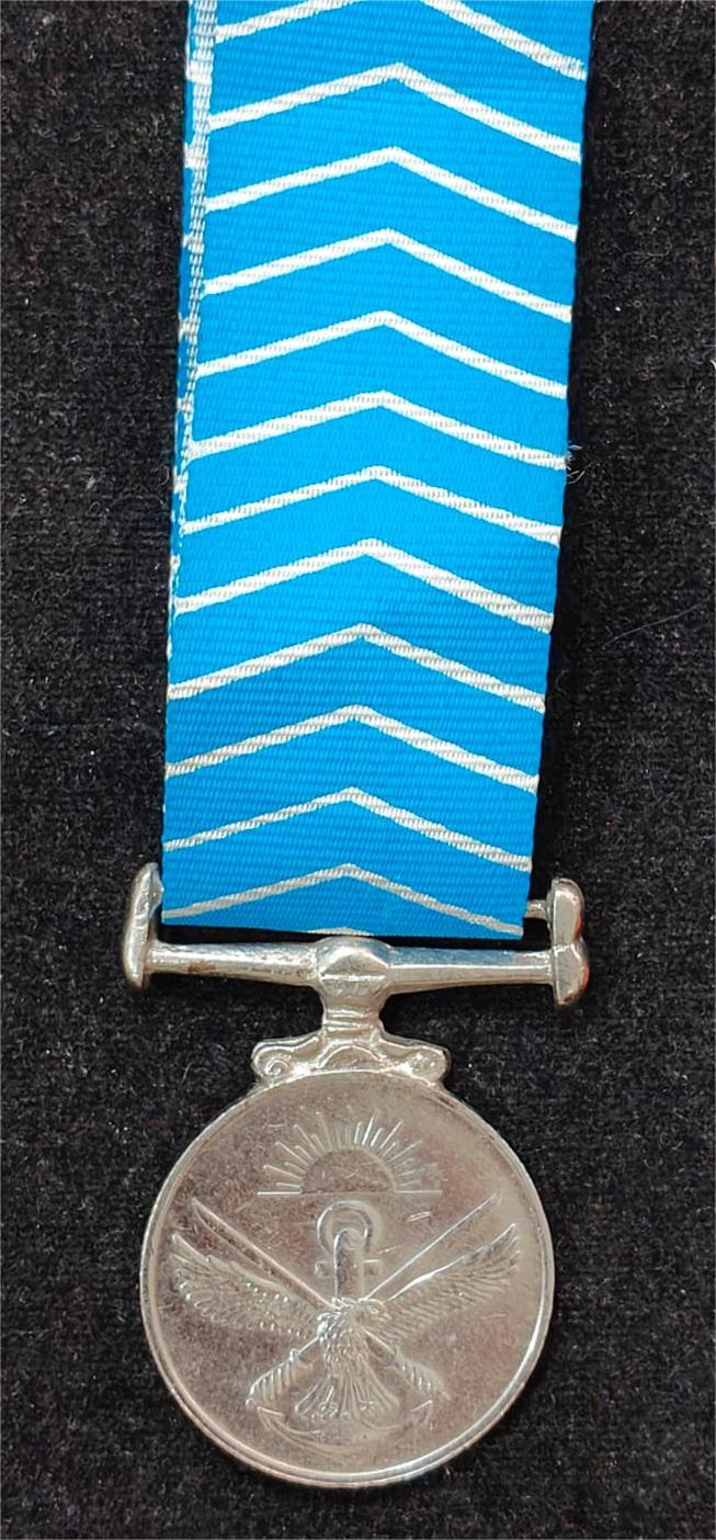 9 YEARS OF LONG SERVICE MEDAL WITH RIBBON #Z-64