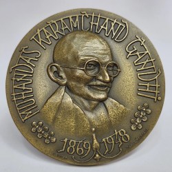 Alternative view of MOHANDAS KARAMCHAND GANDHI Bronze Medal/ AHIMSA, SATYAGRAHA, SEVA, MAHATMA, BAPU RARE BEAUTIFUL BIG SIZE MEDELLION WITH STAND # D-196