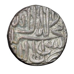 Alternative view of Silver Mahmudi of Akbar (AD 1556-1605) of Mulher Mint KM72.1 Beautiful Grade