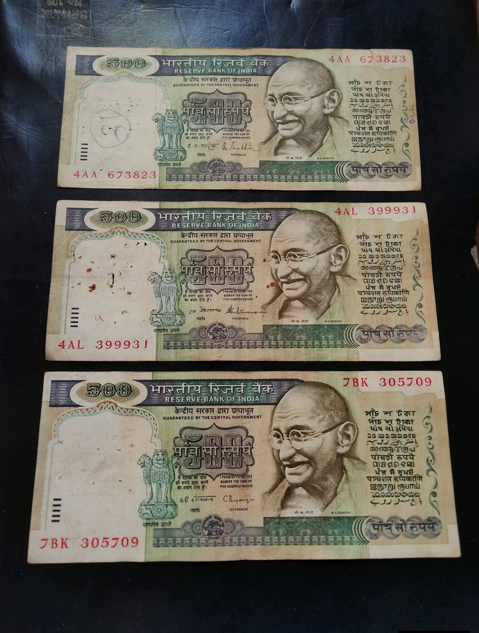 500₹ WINTAGE ISSUE 3 different signature 1. R n Malhotra 2 s Venkatraman 3. C Rangarajan